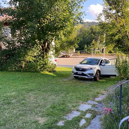 Διαμέρισμα Parterre-wohnung Im Zentrum